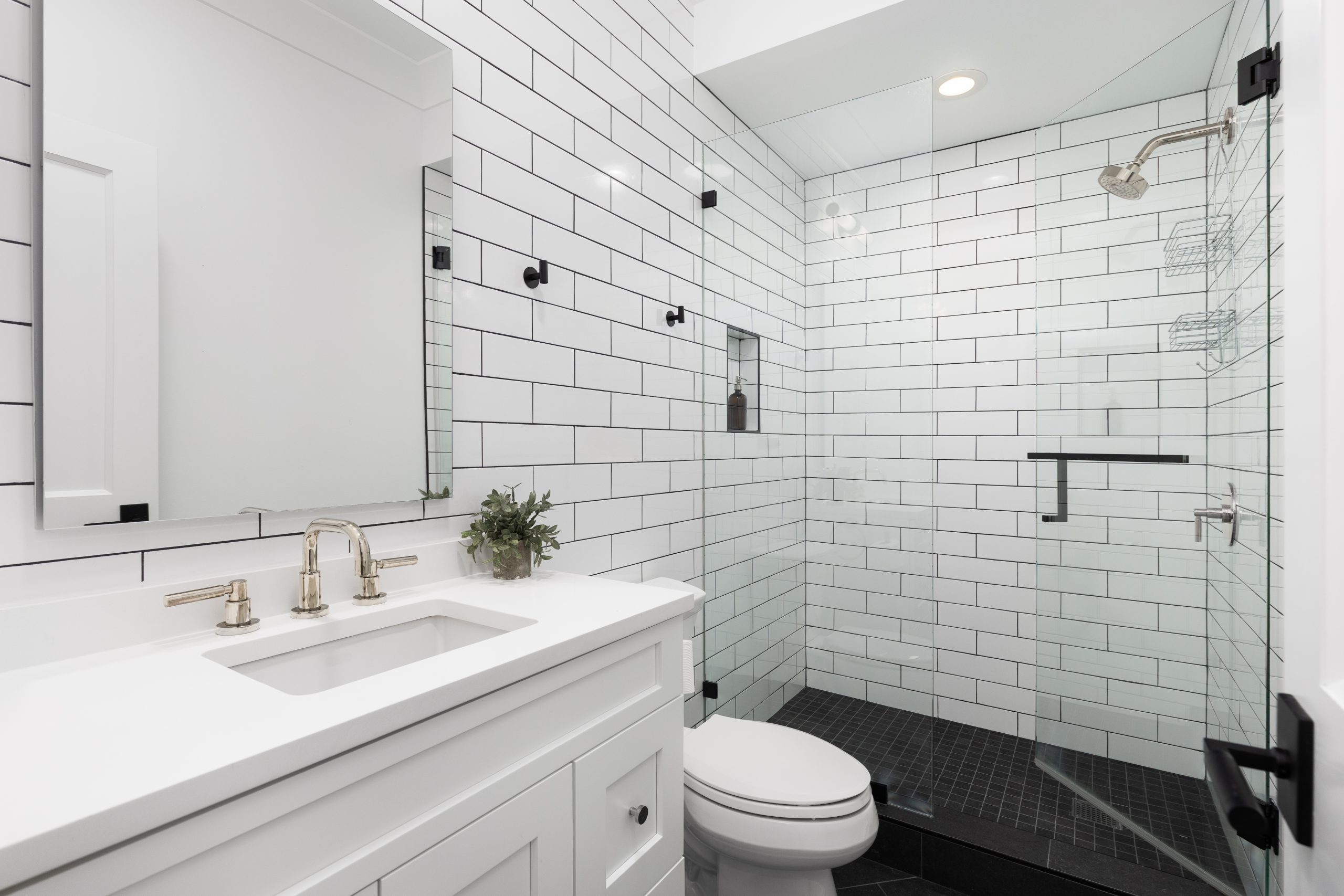Bathroom Remodeling Near You | HQ Bathroom Remodeling